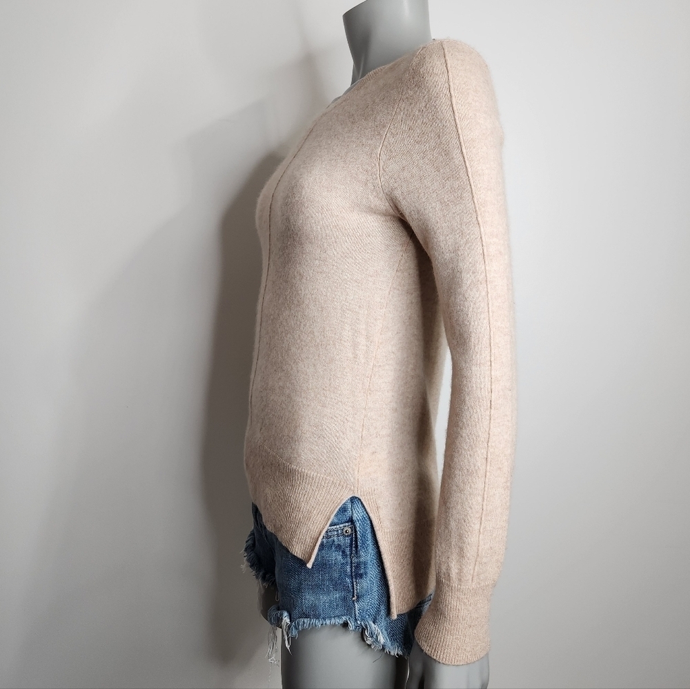 InCashmere 100% Cashmere Cream Slim Fit Crewneck Sweater Size M - Picture 12 of 14